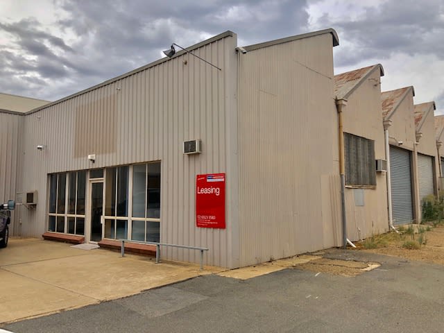 Click to view all images 18a Chaston Street Wagga Wagga NSW 2650 - Image 1