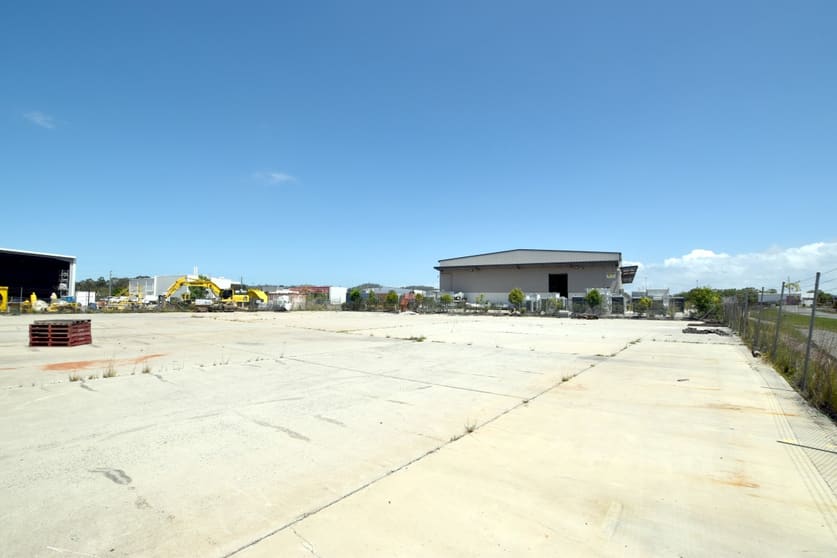 Click to view all images 7 Garfield Street Callemondah QLD 4680 - Image 3