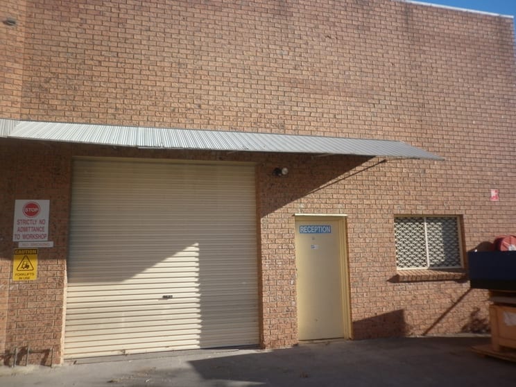 Click to view all images 3/11 Sunset Avenue Warilla NSW 2528 - Image 1