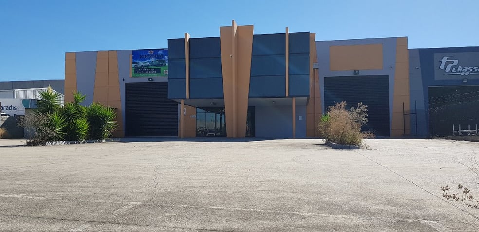 Click to view all images 42 Sarah Street Campbellfield VIC 3061 - Image 1