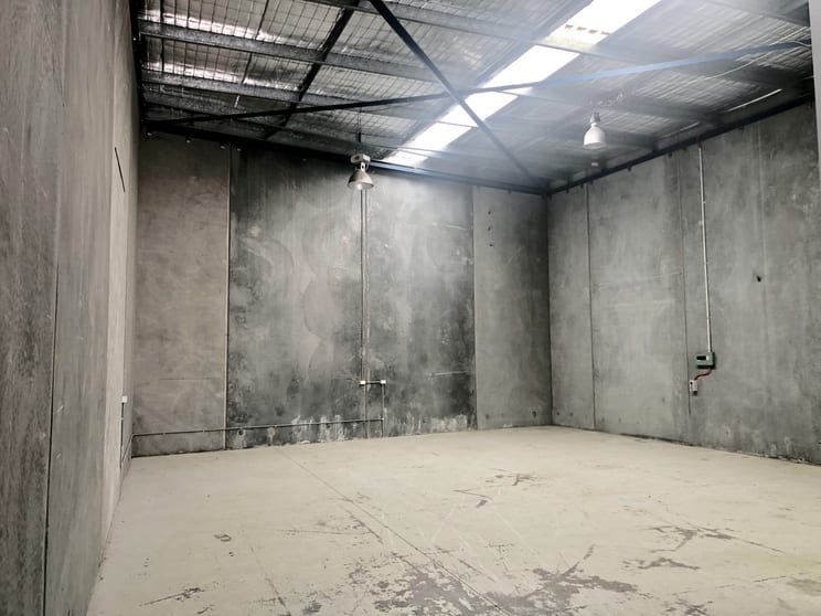 Click to view all images Unit 4/12 Anderson Street Banksmeadow NSW 2019 - Image 2