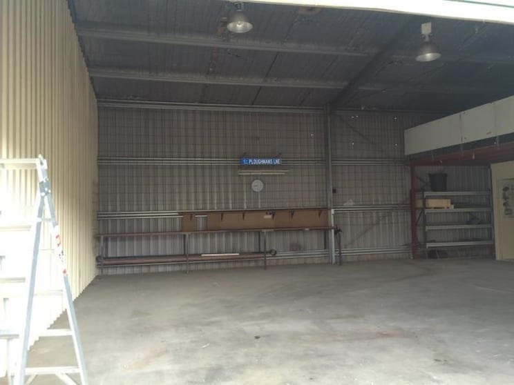 Click to view all images 17 Elsham Avenue Orange NSW 2800 - Image 2