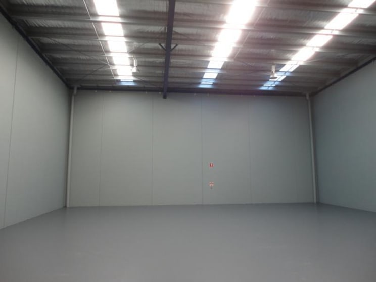 Click to view all images Unit 3/3-225 Ingles Street Port Melbourne VIC 3207 - Image 3