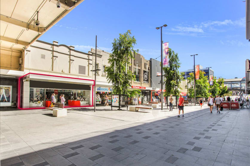 Click to view all images 179 Crown Street Wollongong NSW 2500 - Image 3