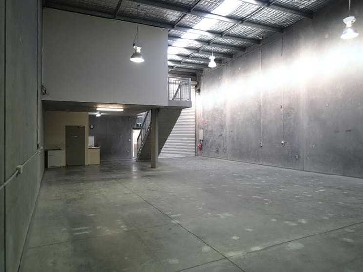 Click to view all images Unit 3/19 Kangoo Road Somersby NSW 2250 - Image 3