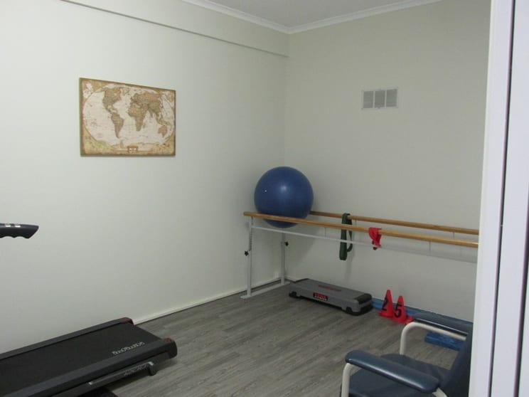 Click to view all images 11/564 Esplanade Urangan QLD 4655 - Image 3