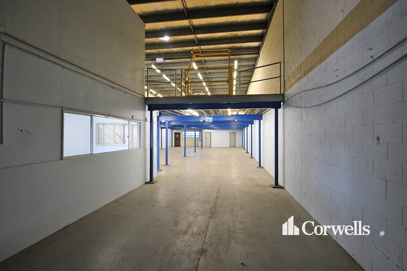 Click to view all images Unit 2/15 Parramatta Road Underwood QLD 4119 - Image 3