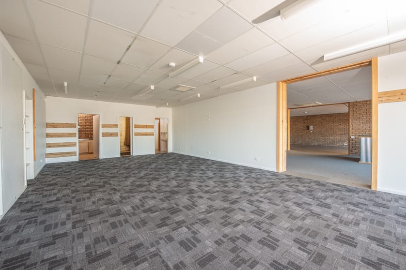 Click to view all images G/3 COMPTON STREET Mount Gambier SA 5290 - Image 2