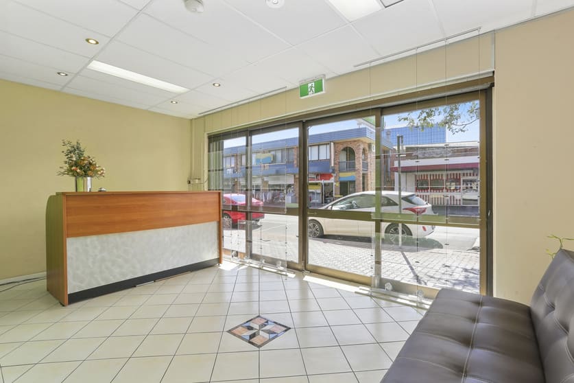 Click to view all images Shop 5/37-53 Dumaresq St Campbelltown NSW 2560 - Image 2
