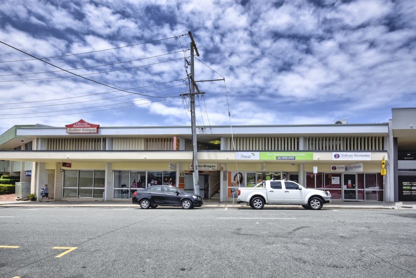 Click to view all images 3 & 6/45-47 Minchinton Street Caloundra QLD 4551 - Image 2