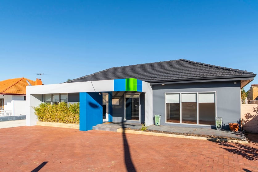Click to view all images 545 Canning Highway Alfred Cove WA 6154 - Image 3