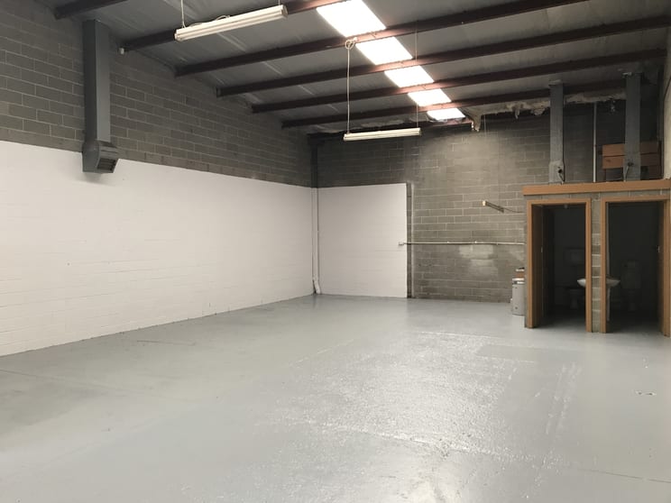 Click to view all images 18-20 Roberna Street Moorabbin VIC 3189 - Image 2