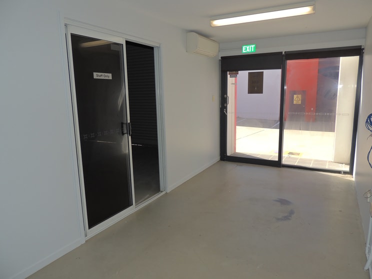 Click to view all images 28/3 Dalton Street Upper Coomera QLD 4209 - Image 2