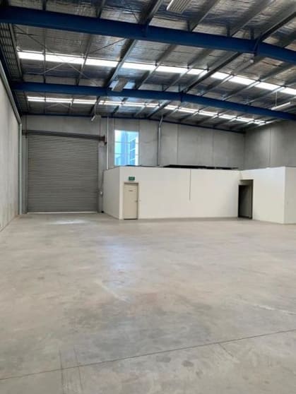 Click to view all images Unit 9/86-90 Pipe Road Laverton North VIC 3026 - Image 3