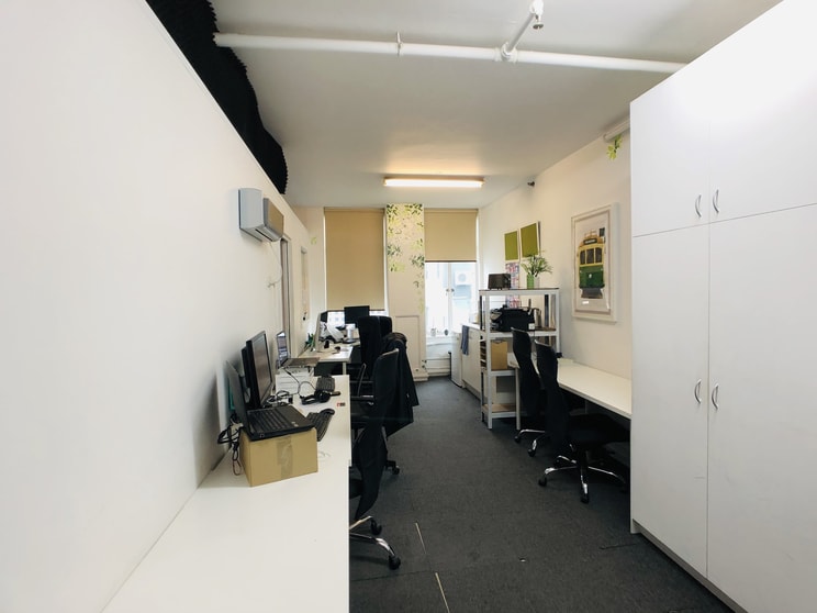 Click to view all images 1110&1111/125-133 Swanston Street Melbourne VIC 3000 - Image 1