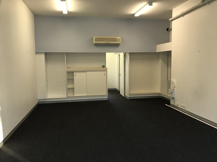 Click to view all images 1457 Pittwater Road North Narrabeen NSW 2101 - Image 2