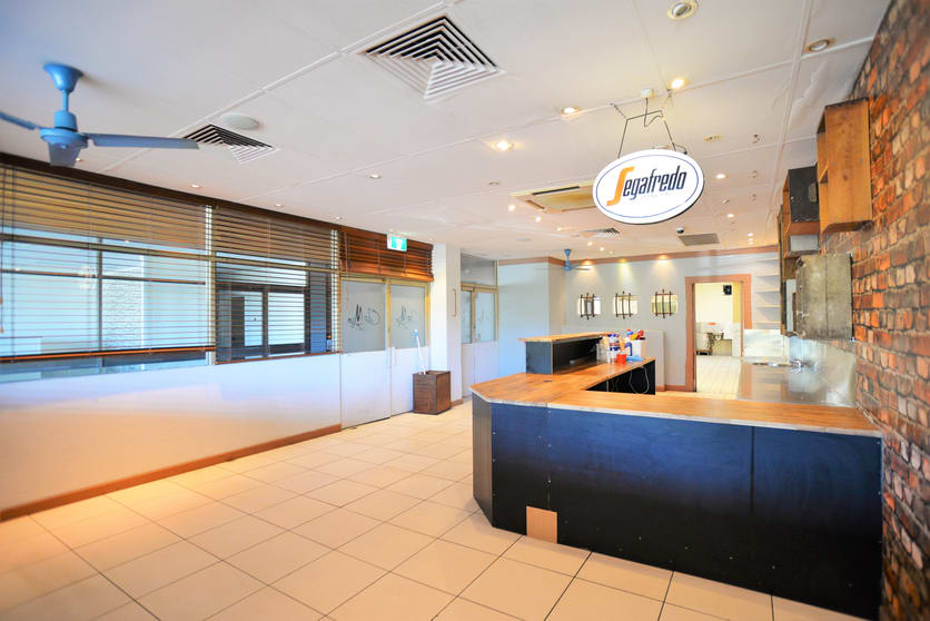 Click to view all images Shop 5/3360 Pacific Highway Springwood QLD 4127 - Image 3