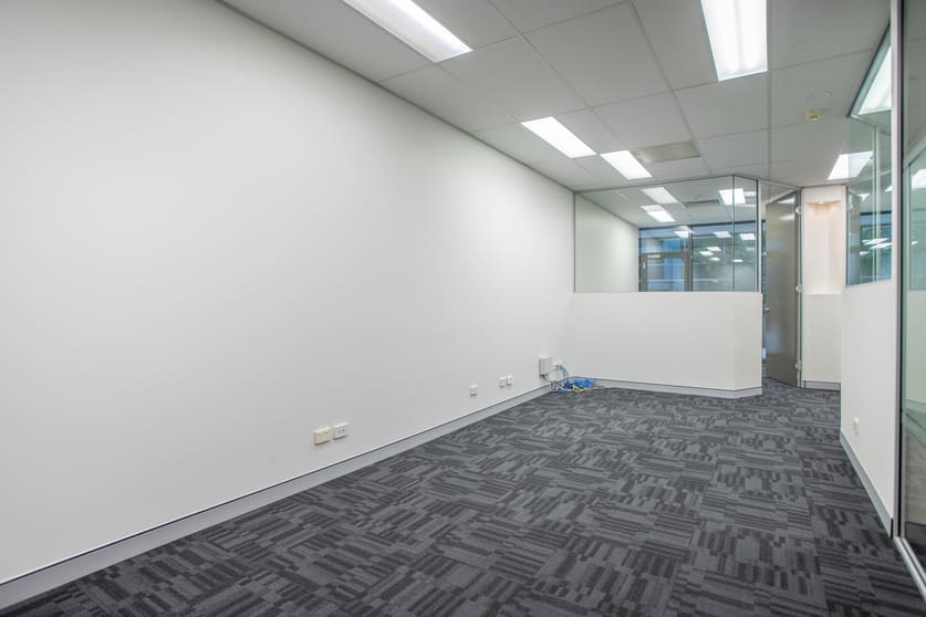 Click to view all images B1.23/20 Lexington Drive Bella Vista NSW 2153 - Image 2