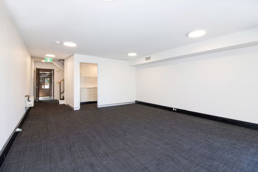 Click to view all images Pacific Highway St Leonards NSW 2065 - Image 2