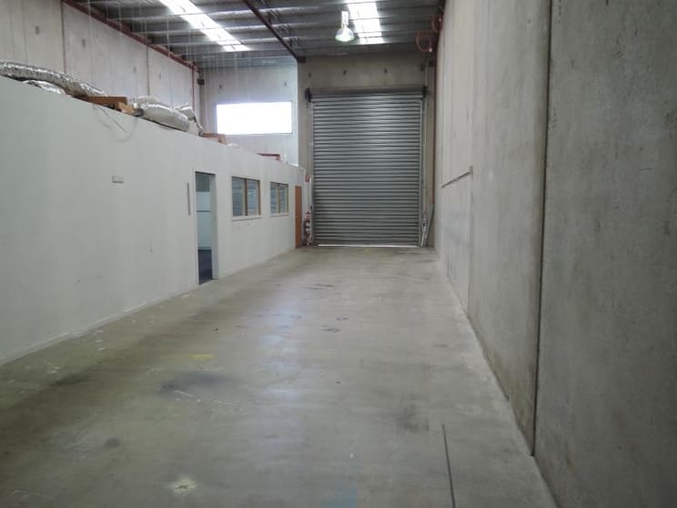 Click to view all images Unit 10, 277 Middleborough Road Box Hill VIC 3128 - Image 3