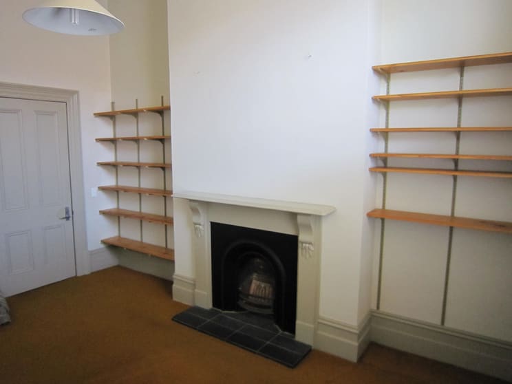 Click to view all images 3/32 Myers Street Geelong VIC 3220 - Image 3