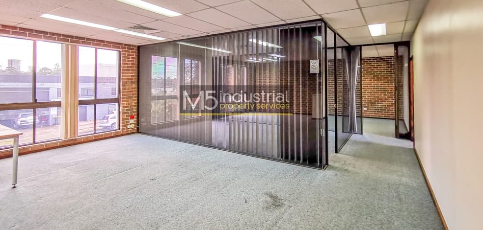Click to view all images 1A/66 Planthurst Road Carlton NSW 2218 - Image 3
