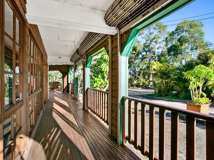 Click to view all images 205 Mona Vale Road Terrey Hills NSW 2084 - Image 2