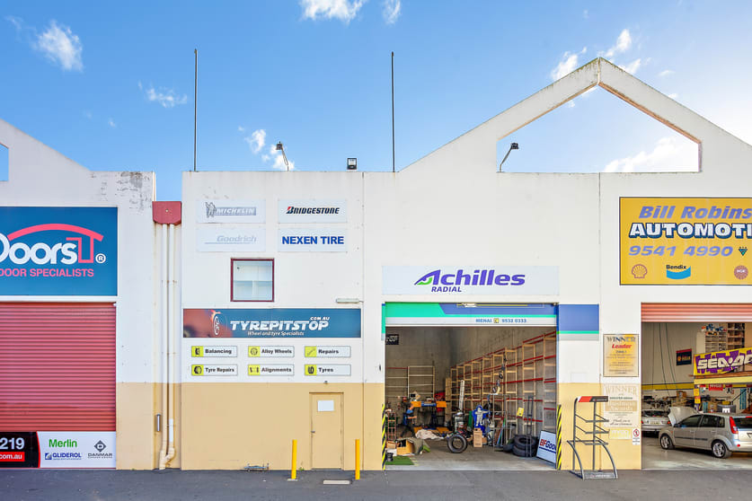 Click to view all images Menai NSW 2234 - Image 1