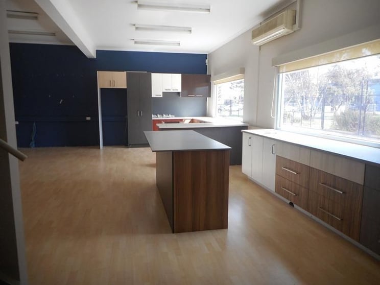 Click to view all images 64-68 Longview Court Thomastown VIC 3074 - Image 3