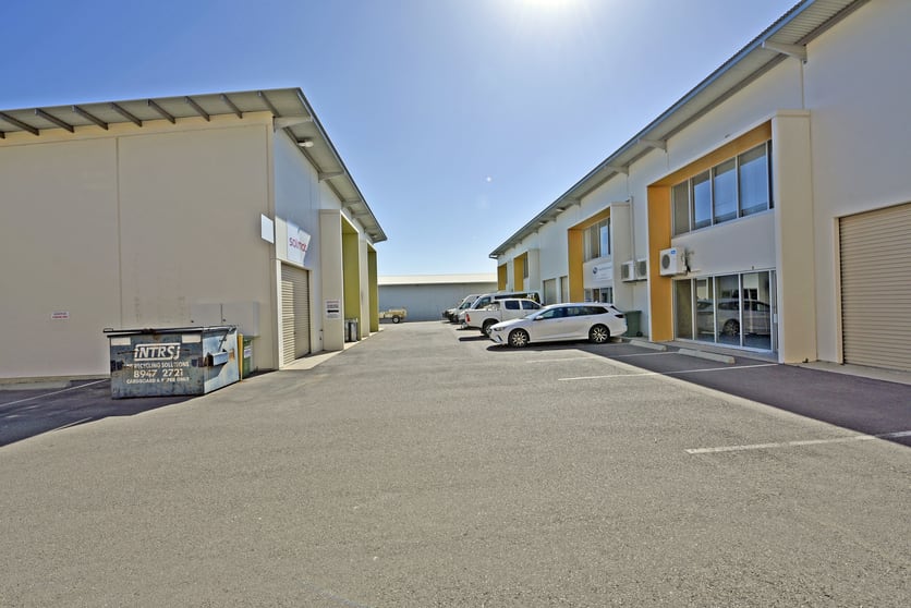 Click to view all images 7/51 Albatross Street Winnellie NT 0820 - Image 2