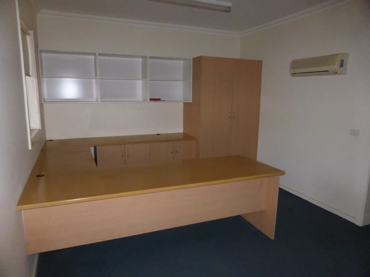 Click to view all images 45 Madden Avenue Mildura VIC 3500 - Image 2