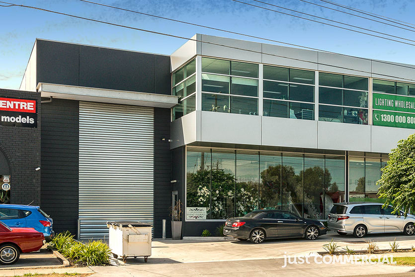 Click to view all images 1/97 Cochranes Road Moorabbin VIC 3189 - Image 2