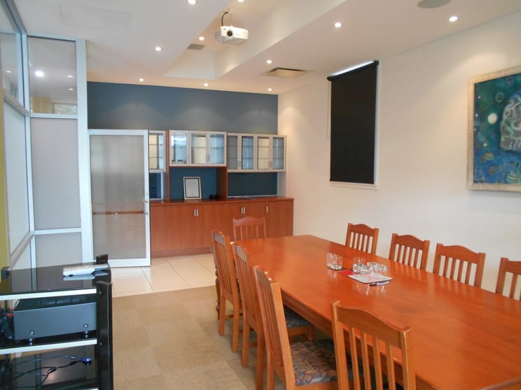 Click to view all images 71 Victoria Street Mackay QLD 4740 - Image 2