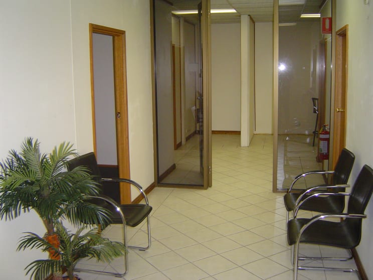 Click to view all images Unit 7, 60 West Tce Adelaide SA 5000 - Image 1
