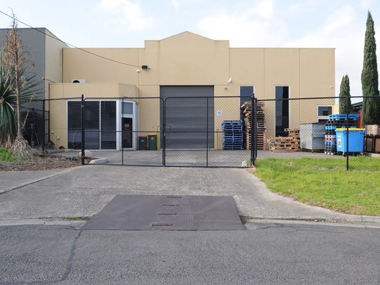 Click to view all images 10 Smolic Court Tullamarine VIC 3043 - Image 1