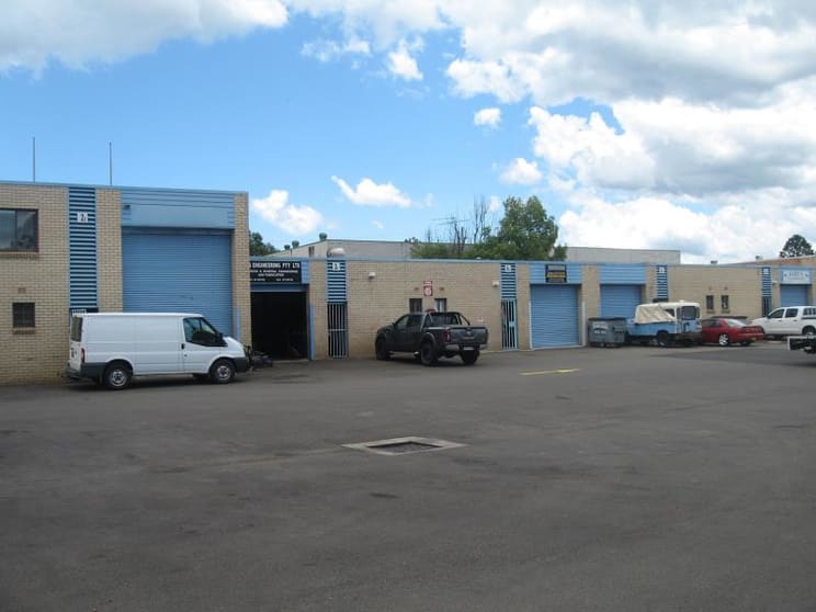 Click to view all images Unit 18A/18A / 4 Louise Avenue Ingleburn NSW 2565 - Image 1