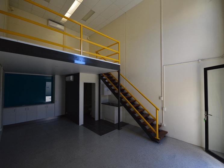 Click to view all images Currumbin QLD 4223 - Image 2