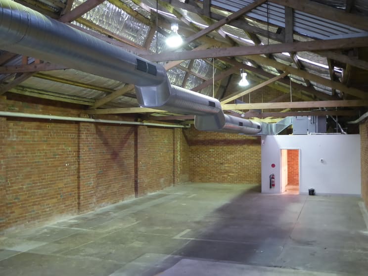 Click to view all images 37 Little Leveson Street North Melbourne VIC 3051 - Image 2