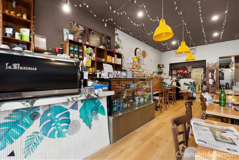 Click to view all images 172 Carlisle Street St Kilda VIC 3182 - Image 2