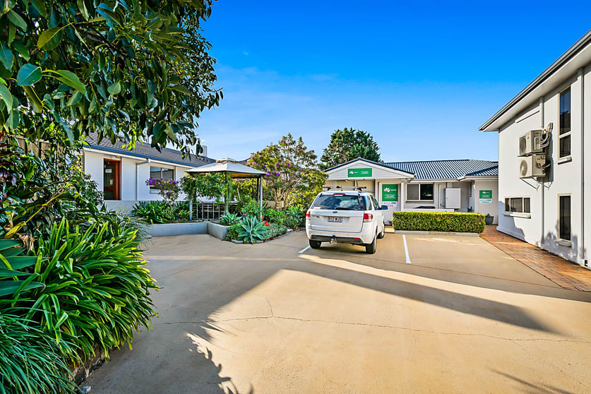 Click to view all images Office 5/136-140 Russell Street Toowoomba City QLD 4350 - Image 2