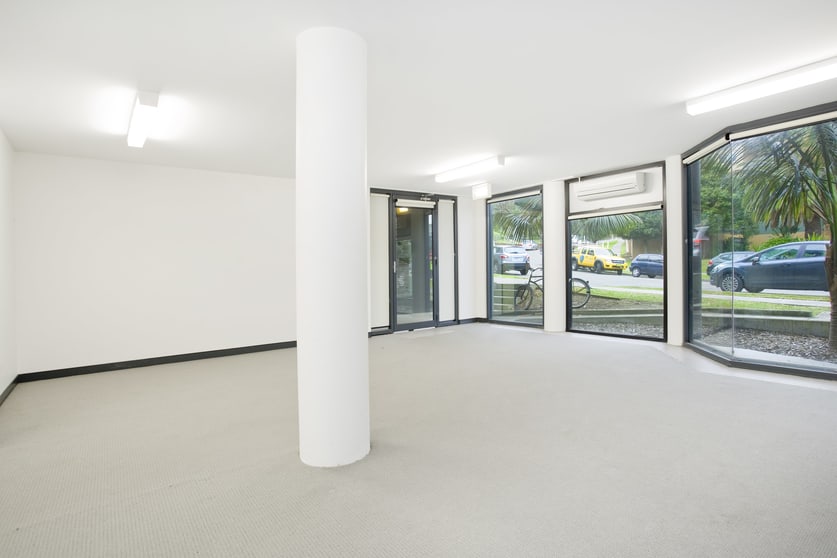 Click to view all images 10/157 Queenscliff Road Manly NSW 2095 - Image 3