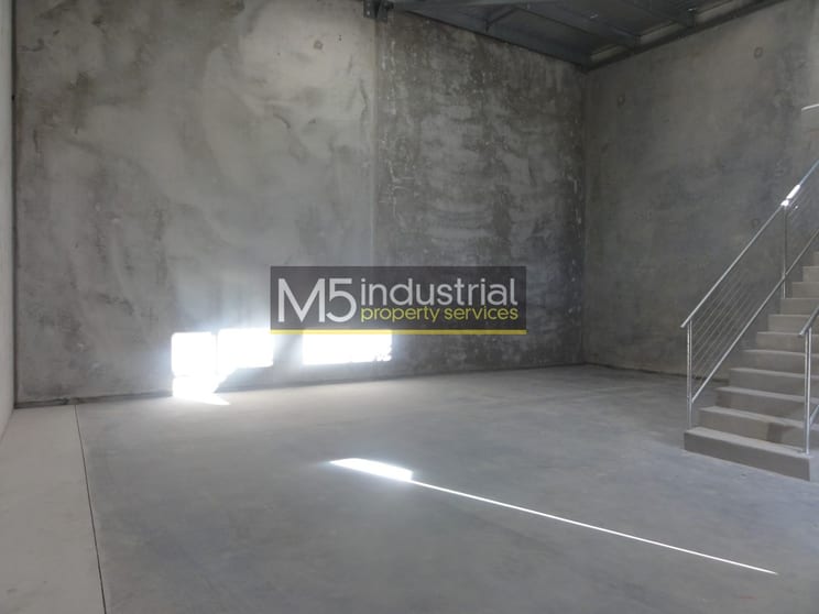 Click to view all images D1/5-7 Hepher Road Campbelltown NSW 2560 - Image 3