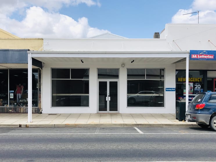 Click to view all images 39 Church St Penola SA 5277 - Image 1