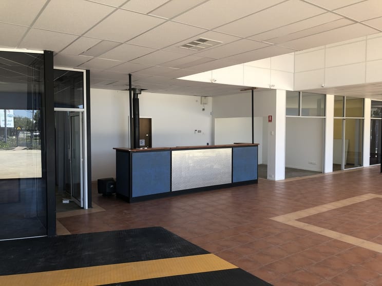 Click to view all images 1125 Sydney Road Coburg North VIC 3058 - Image 2