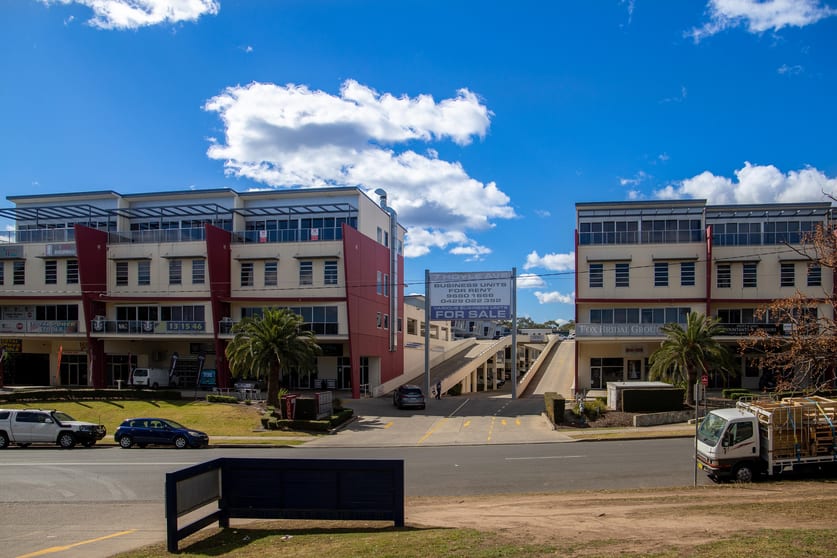 Click to view all images 46/7 Hoyle Avenue Castle Hill NSW 2154 - Image 2