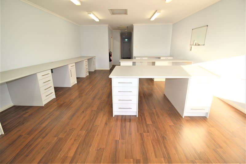 Click to view all images Leve 1/272 Belmore Road Riverwood NSW 2210 - Image 3