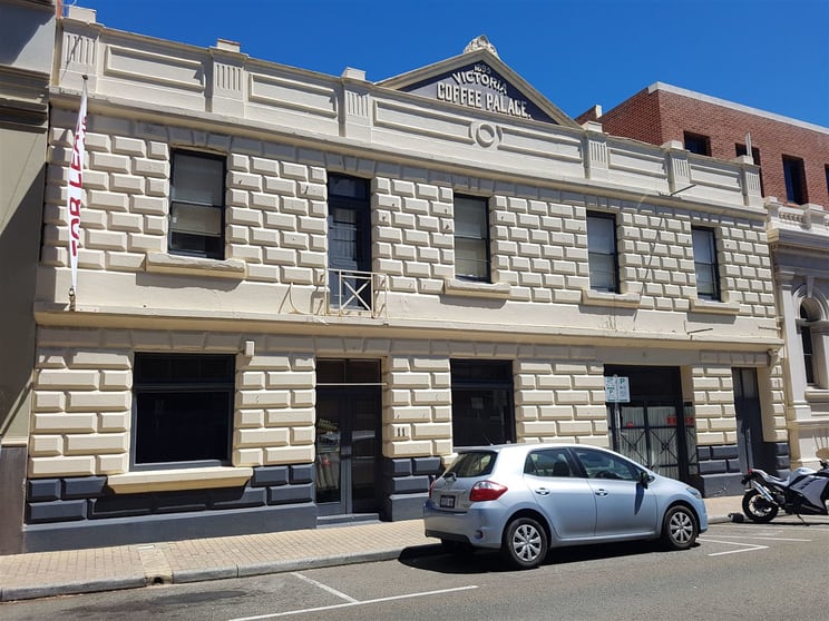 Click to view all images 11 Pakenham Street Fremantle WA 6160 - Image 2