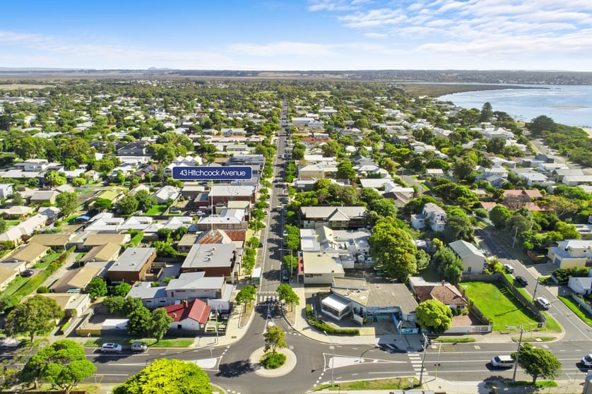 Click to view all images 43 Hitchcock Avenue Barwon Heads VIC 3227 - Image 3