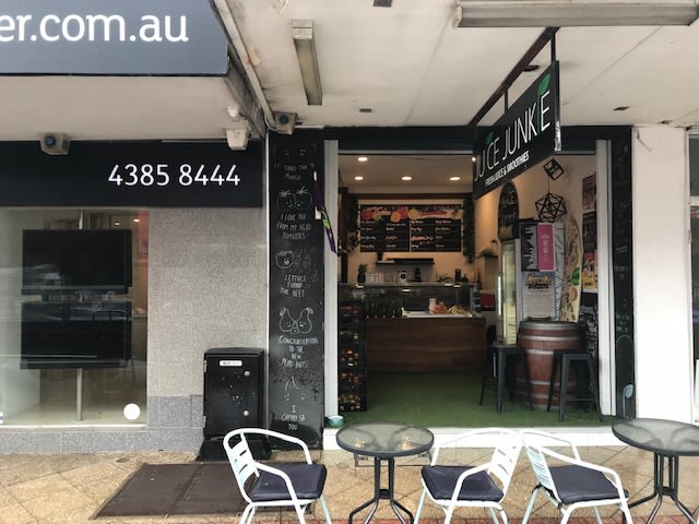 Click to view all images Shop 5/1a Campbell Crescent Terrigal NSW 2260 - Image 3