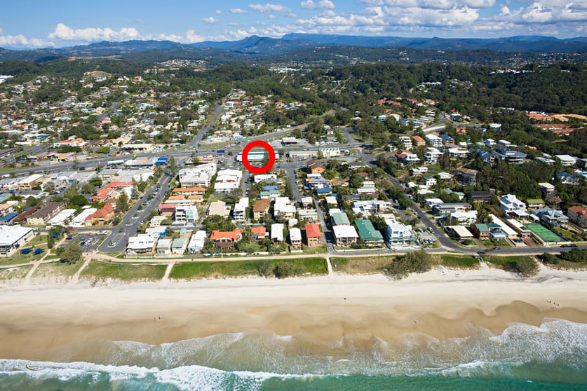 Click to view all images 5/496 Golden Four Dr Tugun QLD 4224 - Image 2